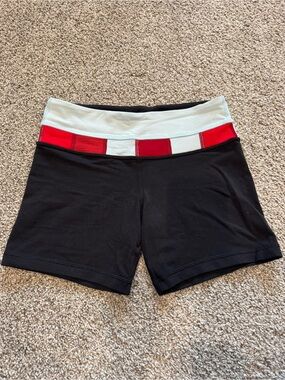 Lululemon booty Black Athletic Shorts with Red and light blue waistband